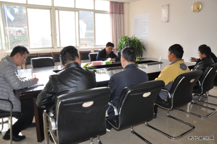 高山煤矿：开展“矿长接待日”活动