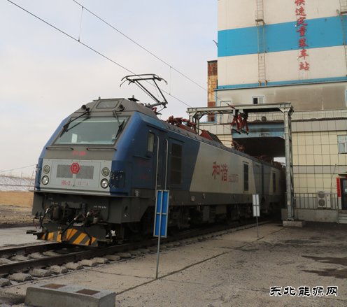 两手抓 两不误，抗疫、保供双丰收