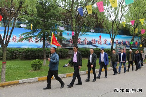 铜川矿业公司下石节矿：安全之声满矿山