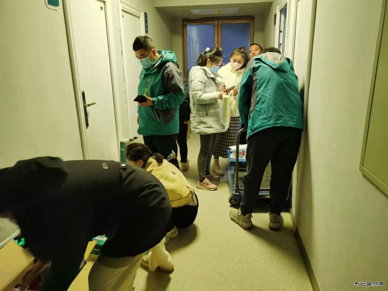 综合办公室：当好把门人，做好服务者