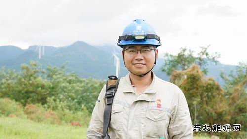 马晓明：风雨中的坚守者