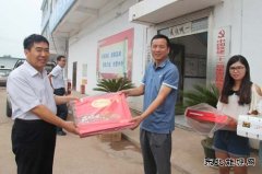 江西昌赣客专12标开展“丹桂飘香，情注昌赣”中秋慰问活动