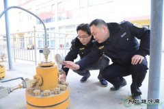 甘肃省质监局检查天然气充装站在用设备