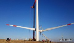 定边风电：张家山三期首台风机顺利吊装