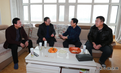 兴凯湖电业局：局党委书记李铁柱走访慰问退休老干部