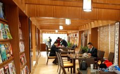 供电职工发明“隐藏式图书陈列架”获国家专利