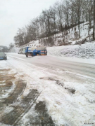 甘肃省秦州公路段除雪保安全