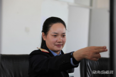 宁东铁路公司   芳菲竞吐春满园