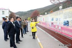 益秦集团红石崖煤矿领导一行深入下石节矿交流企业文化建设工作