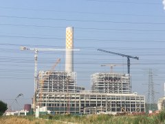 中国能建承建河北省首台百万火电主变压器推移就位