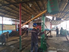 中煤新集楚源公司：“液压U型棚起吊机”项目验收促发展