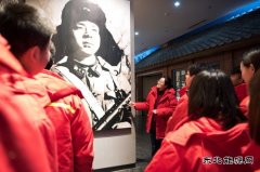 管道公司沈阳输油气分公司参观雷锋纪念馆