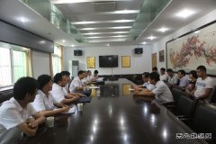 铜川矿业公司督导组深入下石节矿对基层党建等工作进行检查督导