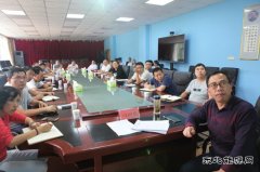 金佳矿矿党委委员深入基层宣贯省委十二届三中全会精神