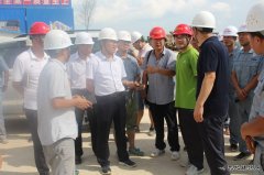 东南沿海铁路福建公司董事长陈乃武调研兴泉铁路兴宁4标工地