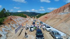 中铁五局到兴泉铁路兴宁4标一分部建设工地观摩学习