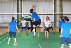 兴凯湖电业局：第七届“和谐杯”暨2018年职工气排球比赛圆满结束