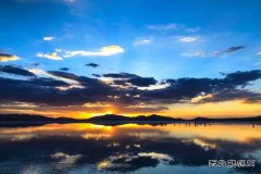 晨昏交界（摄影作品）