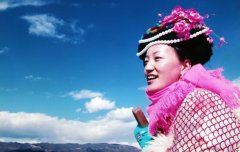 摩梭姑娘（摄影作品）