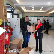 迎春供电手机交费用电客户再创新高