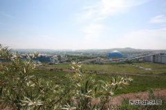 绿色矿区(摄影作品)