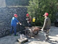 盘江精煤公司金佳矿团委开展“雨季三防，清水渠”志愿服务活动