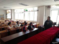 高山煤矿：“以培促学”提升财务人员业务水平