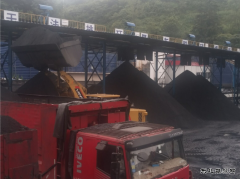 高山煤矿：日销售创新高