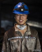 挥汗组照（摄影组照）