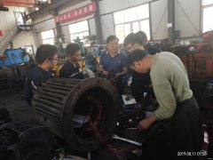 高山煤矿：对新分配机电专业大学生进行集中培训