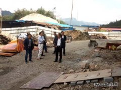 股份公司党委书记、董事长易国晶到金佳矿调研