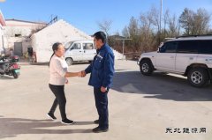 胶带运行一部开展“慰问孤寡老人 传递爱心正能量”主题党日活动