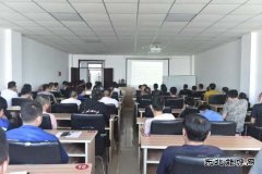 潞安集团李村煤矿组织爆破作业人员开展安全教育培训