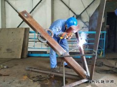 牡二电厂：“党建+秋检”，织密“双节”安全网