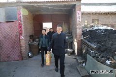 潞宁煤业公司： 扶贫回访显真情   助力脱贫践初心