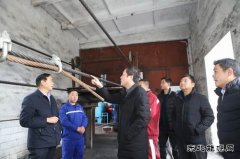 下石节矿干群奋战换绳忙领导慰问冬日暖