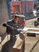 我是一块砖，哪里需要哪里搬