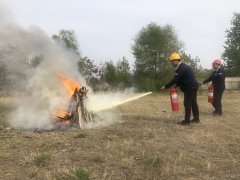 乾元公司开展防火防洪防汛应急预案演练