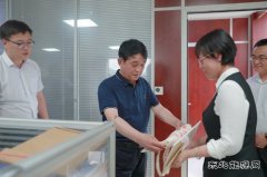 蒲白建庄矿业公司开展“送温暖 困难党员关爱”主题实践活动