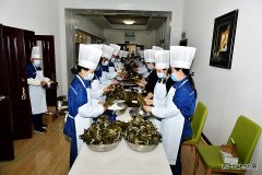 黑龙江牡丹江水电总厂开展“迎端午、包粽子”活动