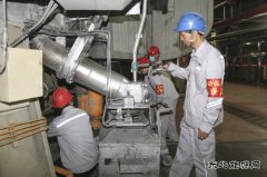 蒲洲热电公司工会组织劳动保护检查员开展安全监督检查活动