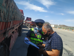 阿勒泰执法支队富蕴执法大队：加强执法联动，护航平安公路