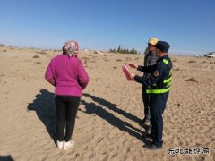 阿勒泰执法支队哈巴河执法大队：服务群众“送法进牧民”