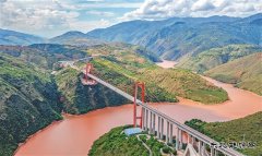 昆仑沥青 跨越红河