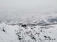 摄影作品：雪后西露天矿