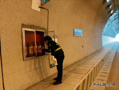 富蕴执法大队：联合多部门开展“节前”公路安全隐患排查