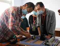 牛儿庄采矿公司技术状元上讲台实物教学传绝技