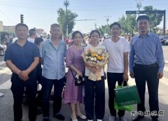 蒲白矿业技校联合工会：鲜花送考生 关怀暖人心