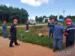 会泽供电局更换智能断路器为10千伏线路保驾护航