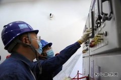 佳木斯供电公司：用心为设备“体检” 筑牢保电安民的“光明防线